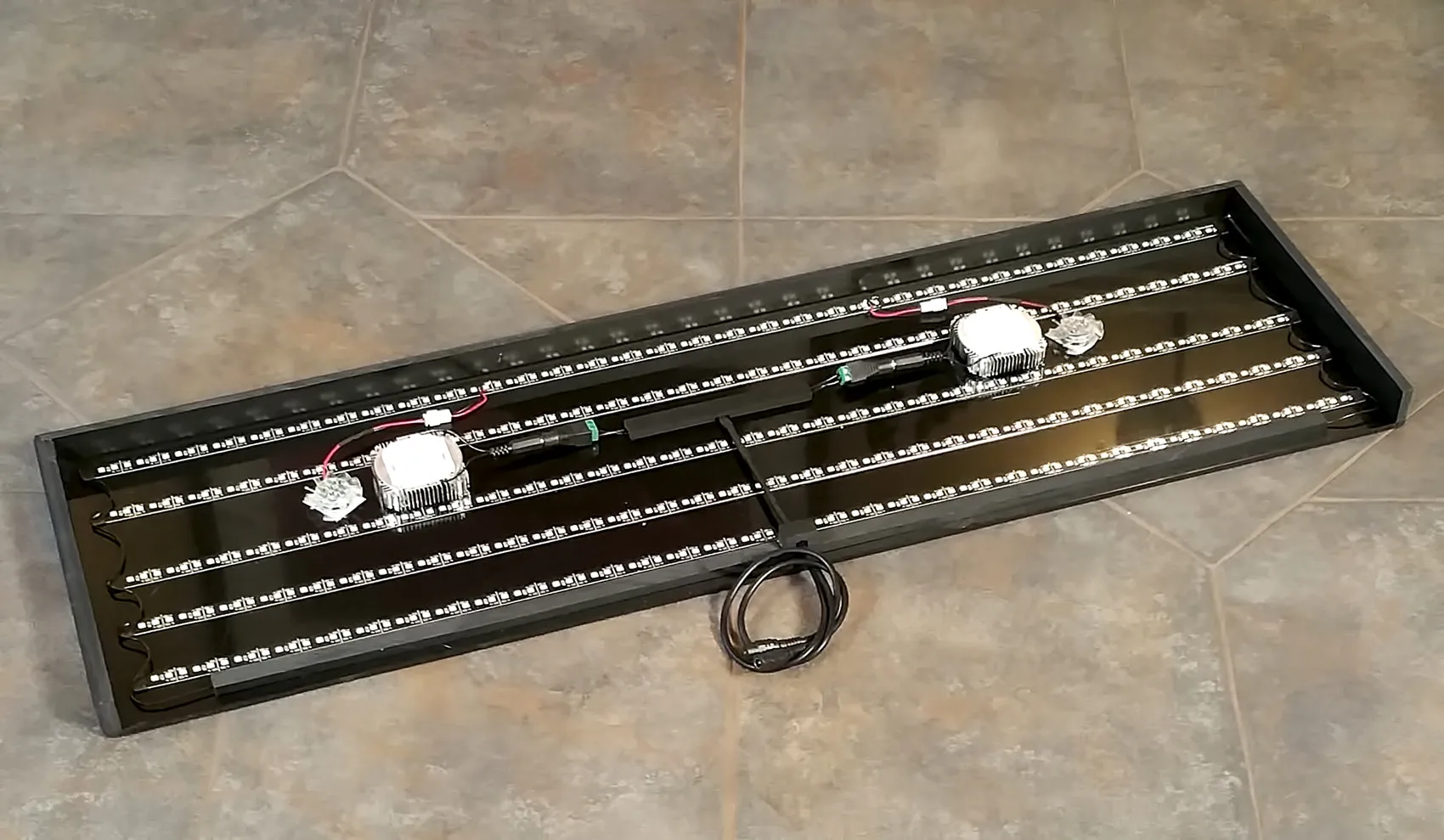 36" x 12" with Dual 20w Spotlights