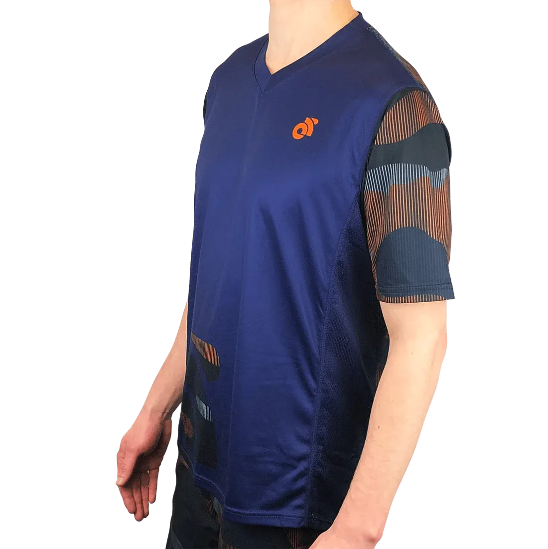 APEX RUN TOP (V-Neck)
