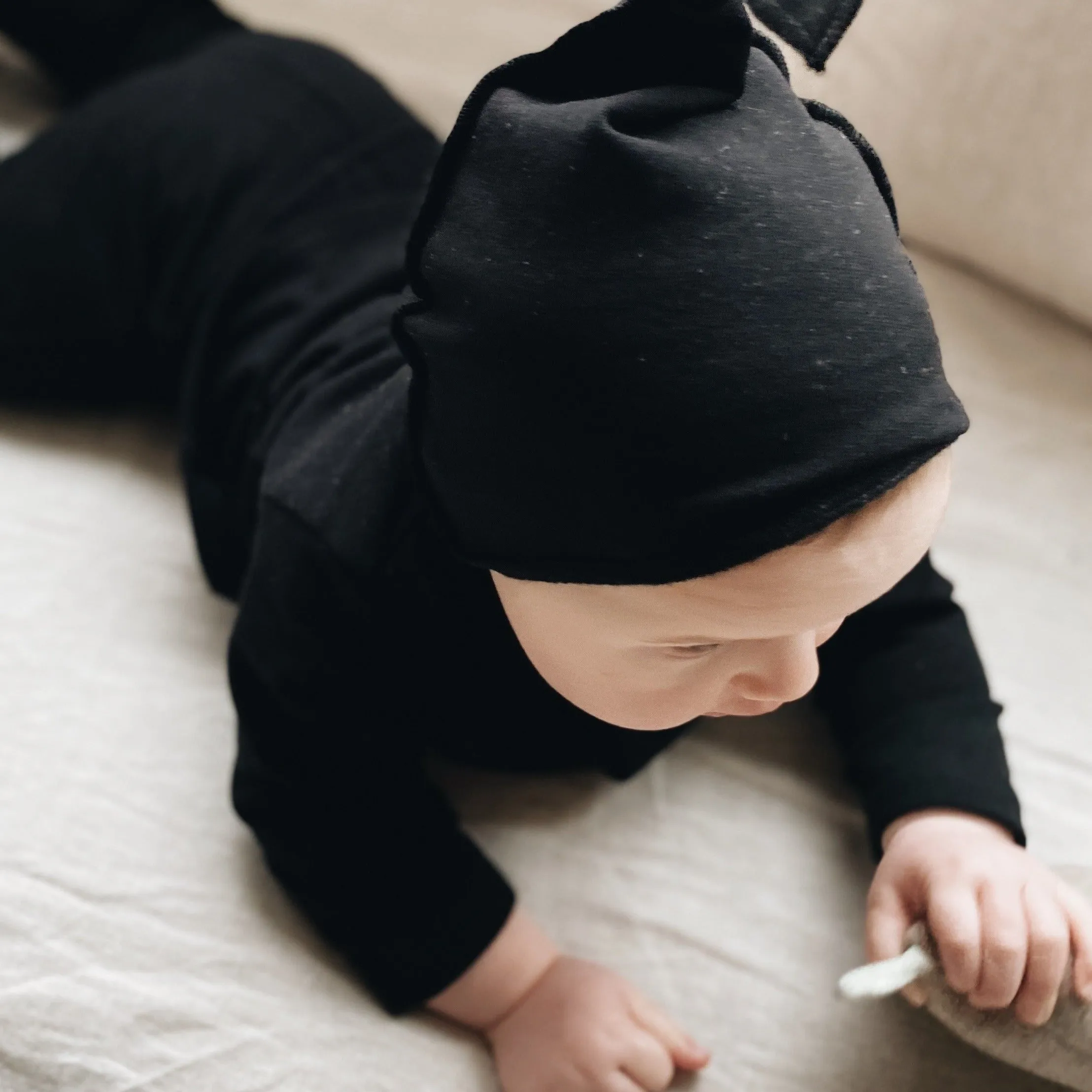 Callie Organic Cotton Jersey Babysuit (Black)