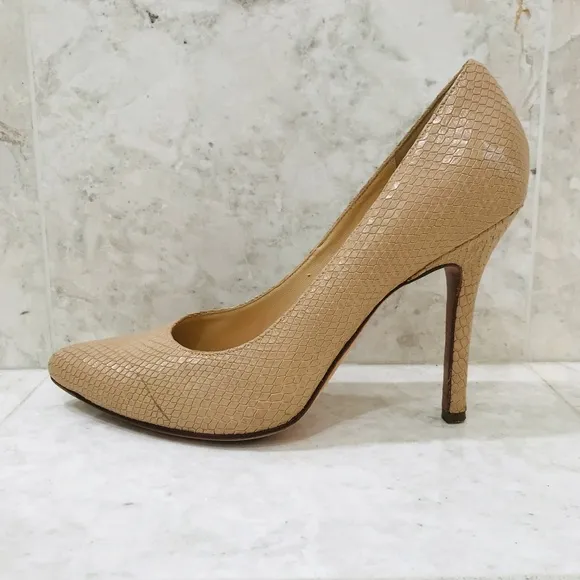 COLE HAAN {10.5} Pumps in Nude Faux Snakeskin