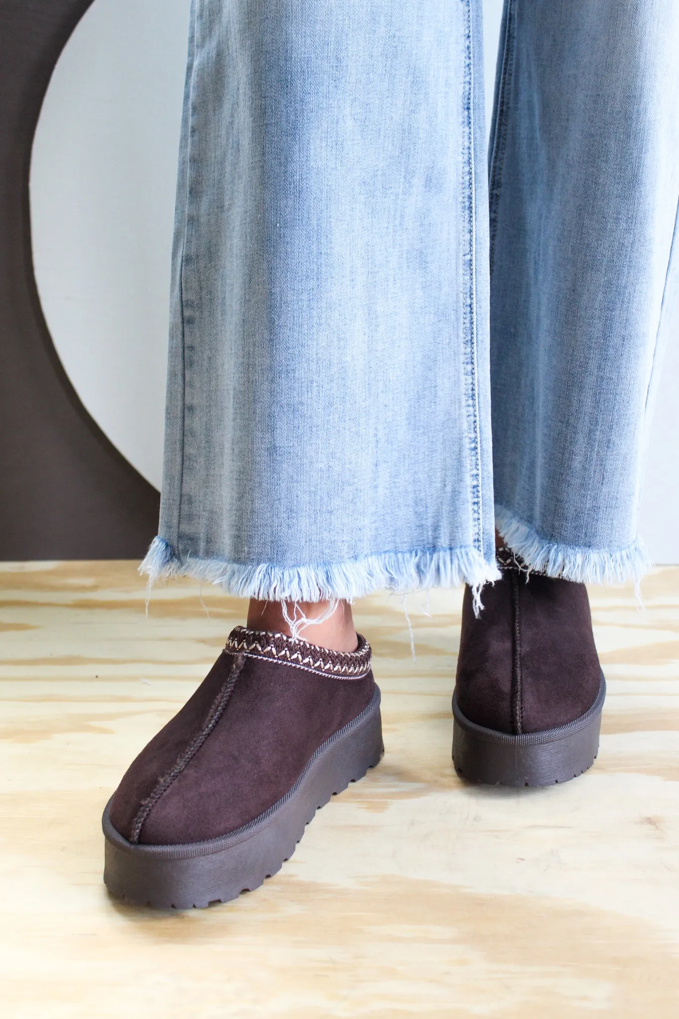 Cozy Cheer Platform Slip-On • Espresso Brown