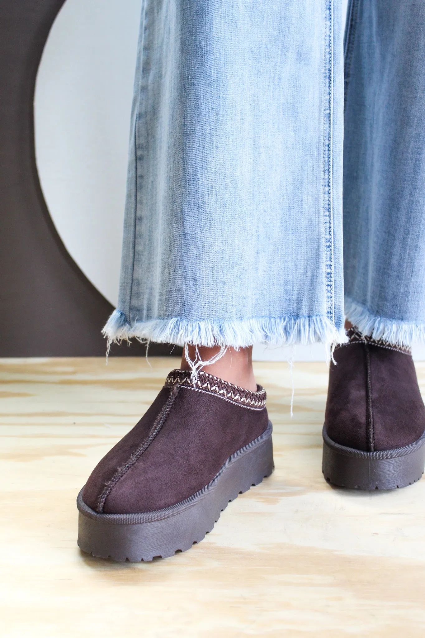 Cozy Cheer Platform Slip-On • Espresso Brown