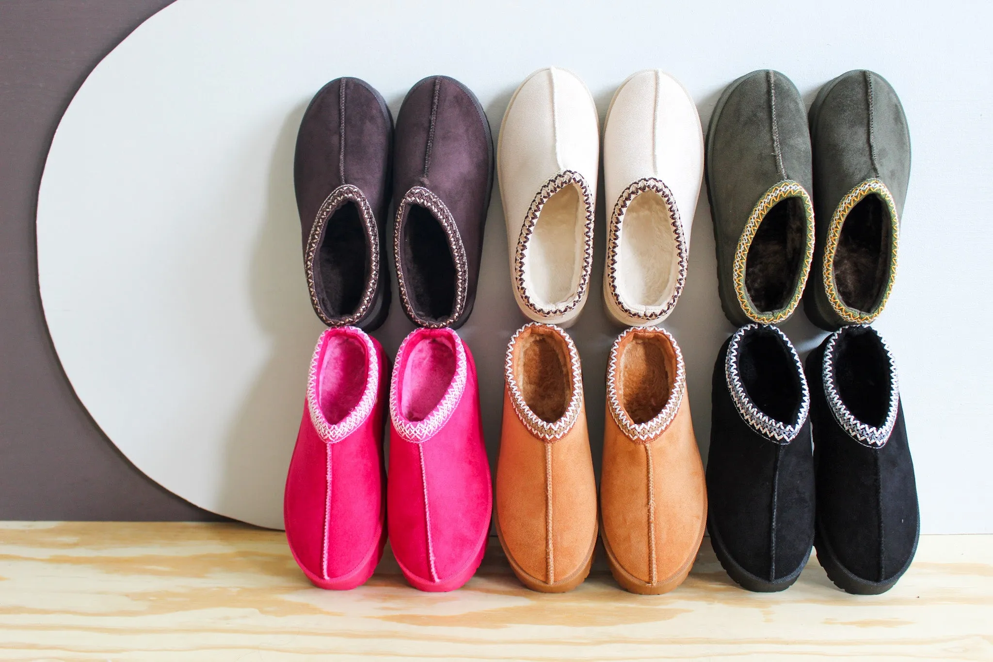 Cozy Cheer Platform Slip-On • Fuchsia