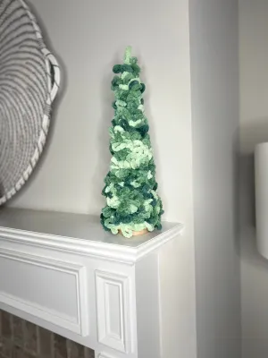 Cozy Christmas Tree Green
