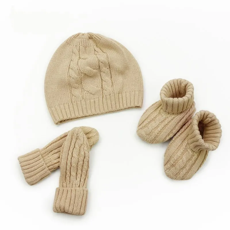 Cute Newborn Gifts | Infant Gift Set | Knitted Hats Booties & Mittens Set