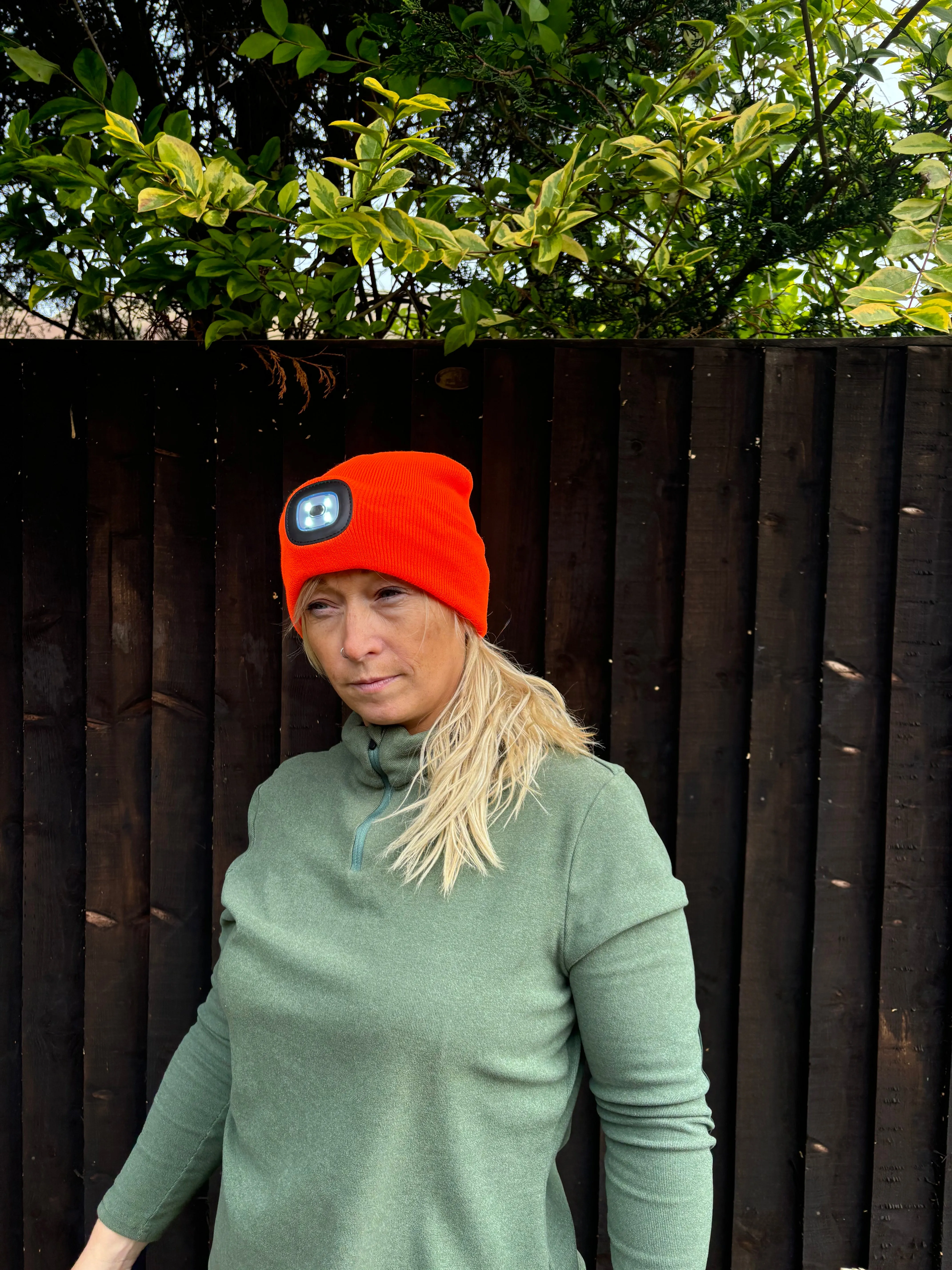 DAILY DEAL ! LED hat in orange black and yellow