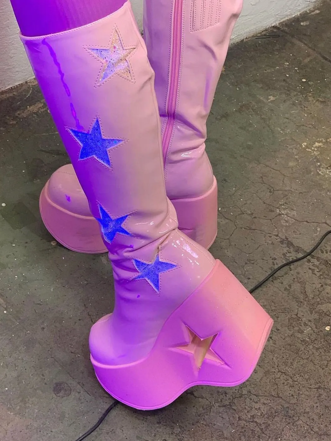DEMONIA DYNAMITE-218 BOOTS - PINK ✰ PRE ORDER ✰