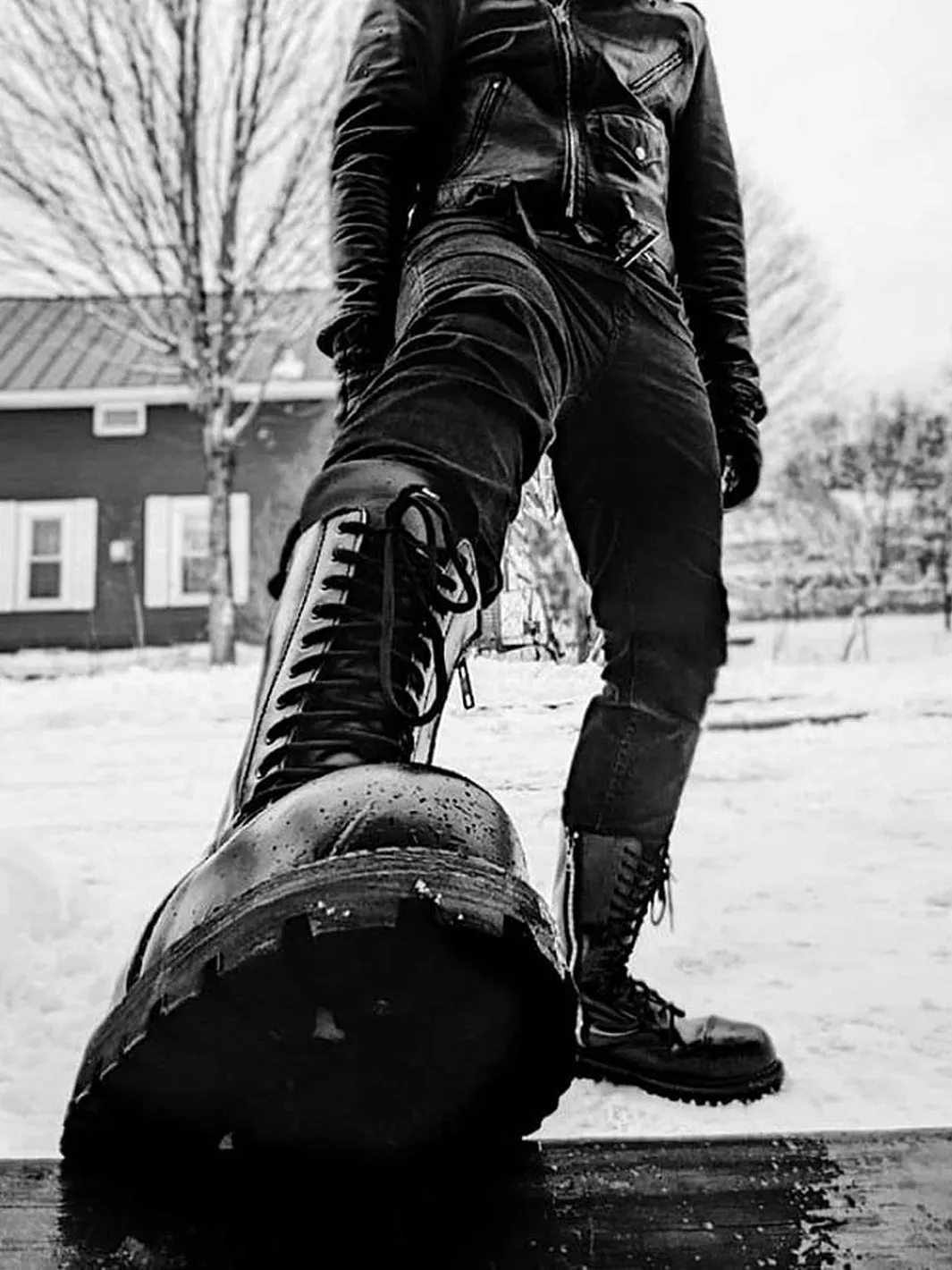 DEMONIA RIOT-14 - BLACK LEATHER ✰ PRE ORDER ✰
