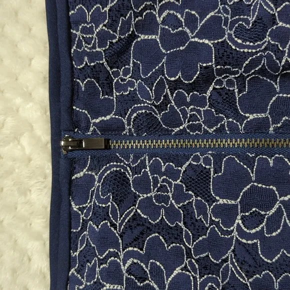 Diane Von Furstenberg Scotia Corded Lace Pencil Skirt