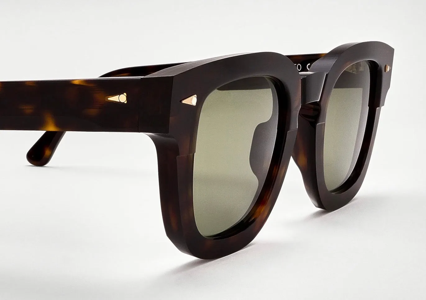 DRAGON-Dark Turtle / Khaki Light