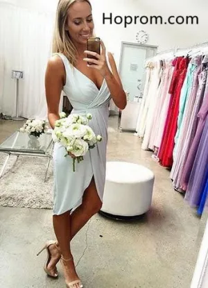 Light Blue Short Short V Neck Chiffon Homecoming Dress Bridesmaid Dress