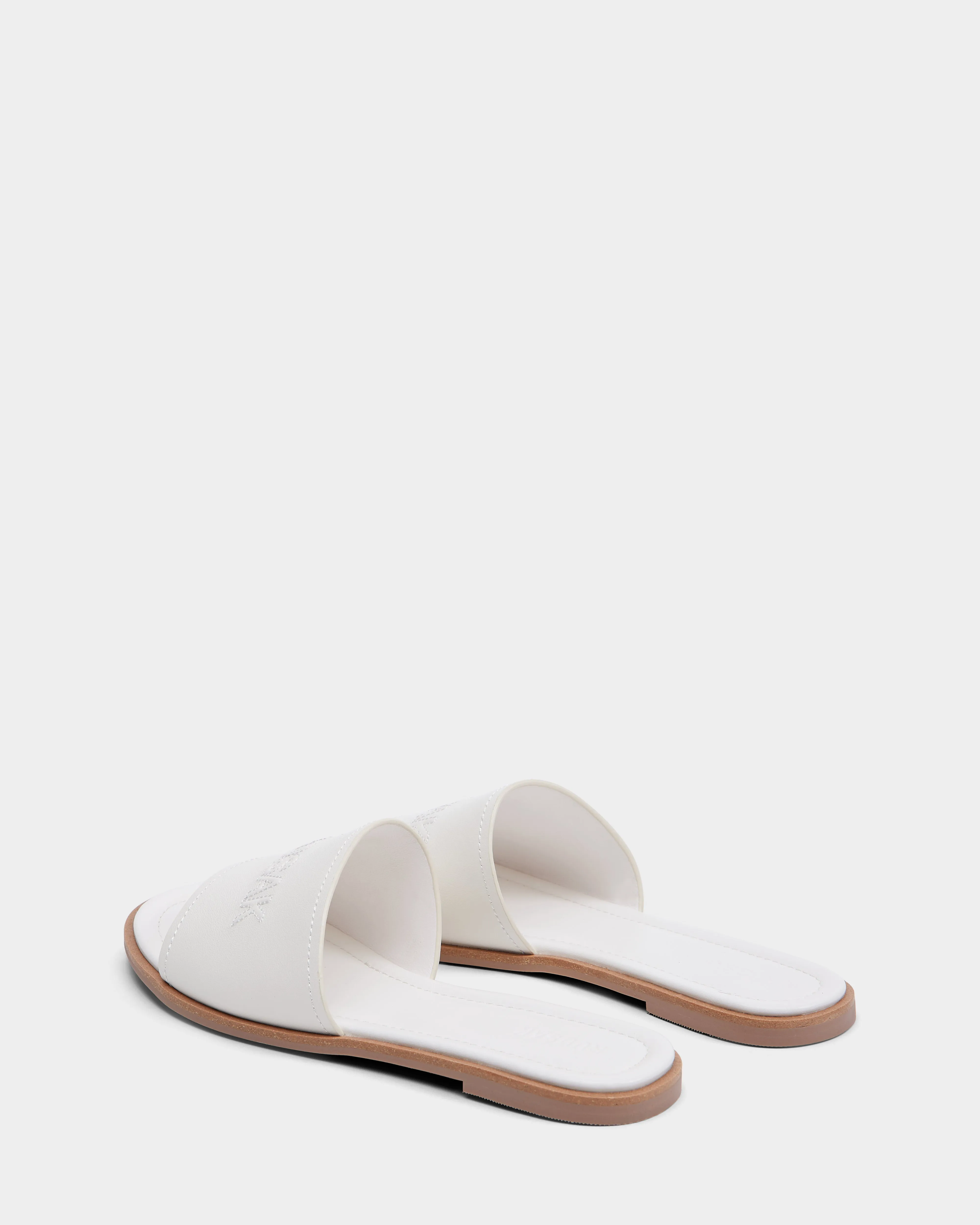 MALIA - 8225000 Iceland