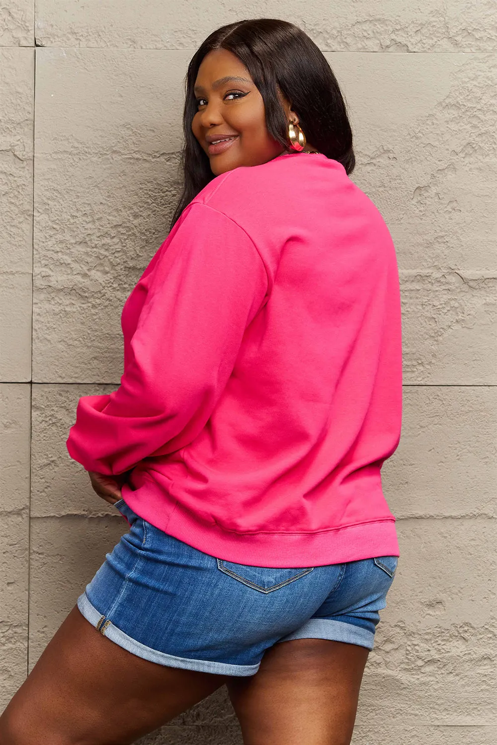 MAMA CLAUS Round Neck Sweatshirt