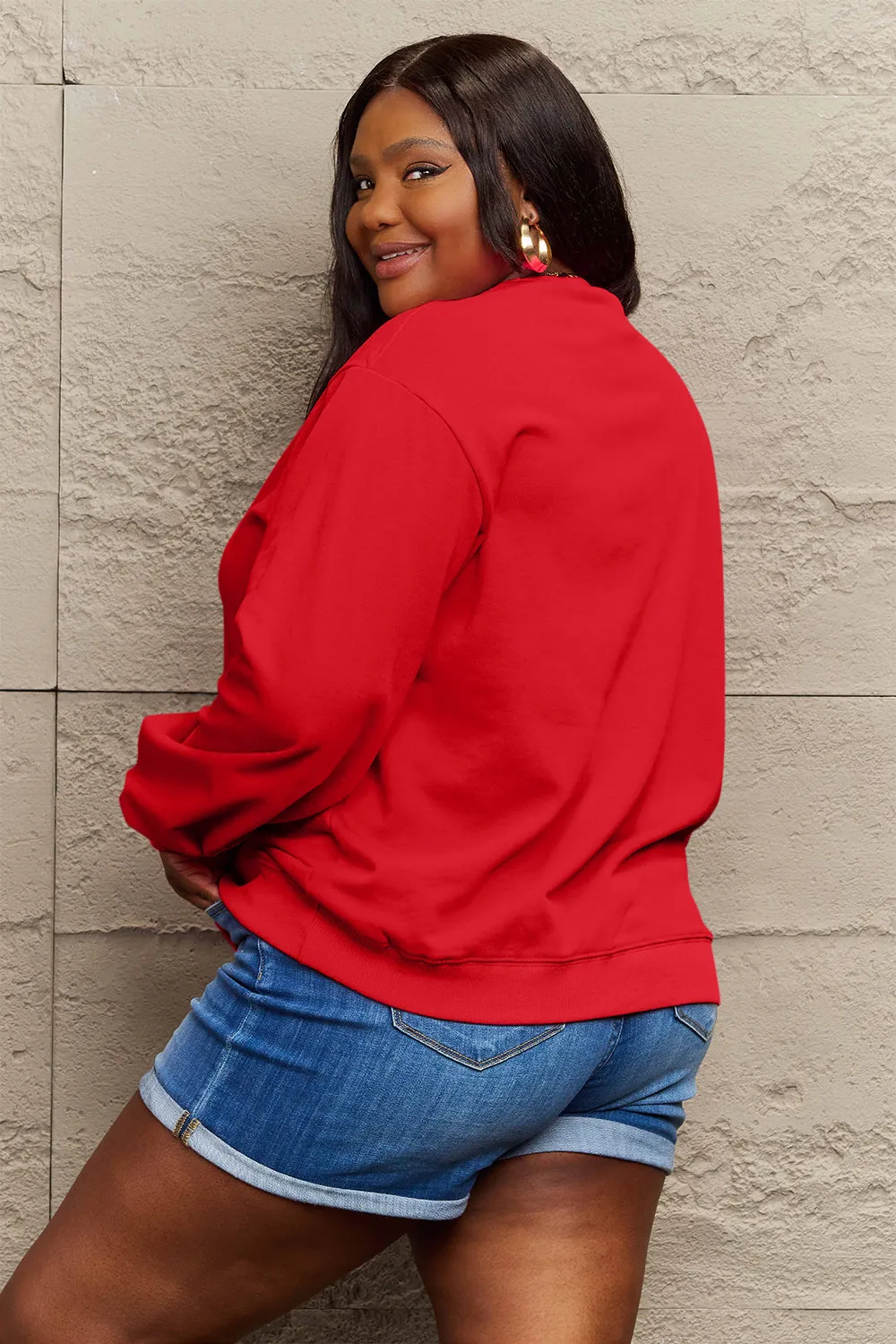 MAMA CLAUS Round Neck Sweatshirt