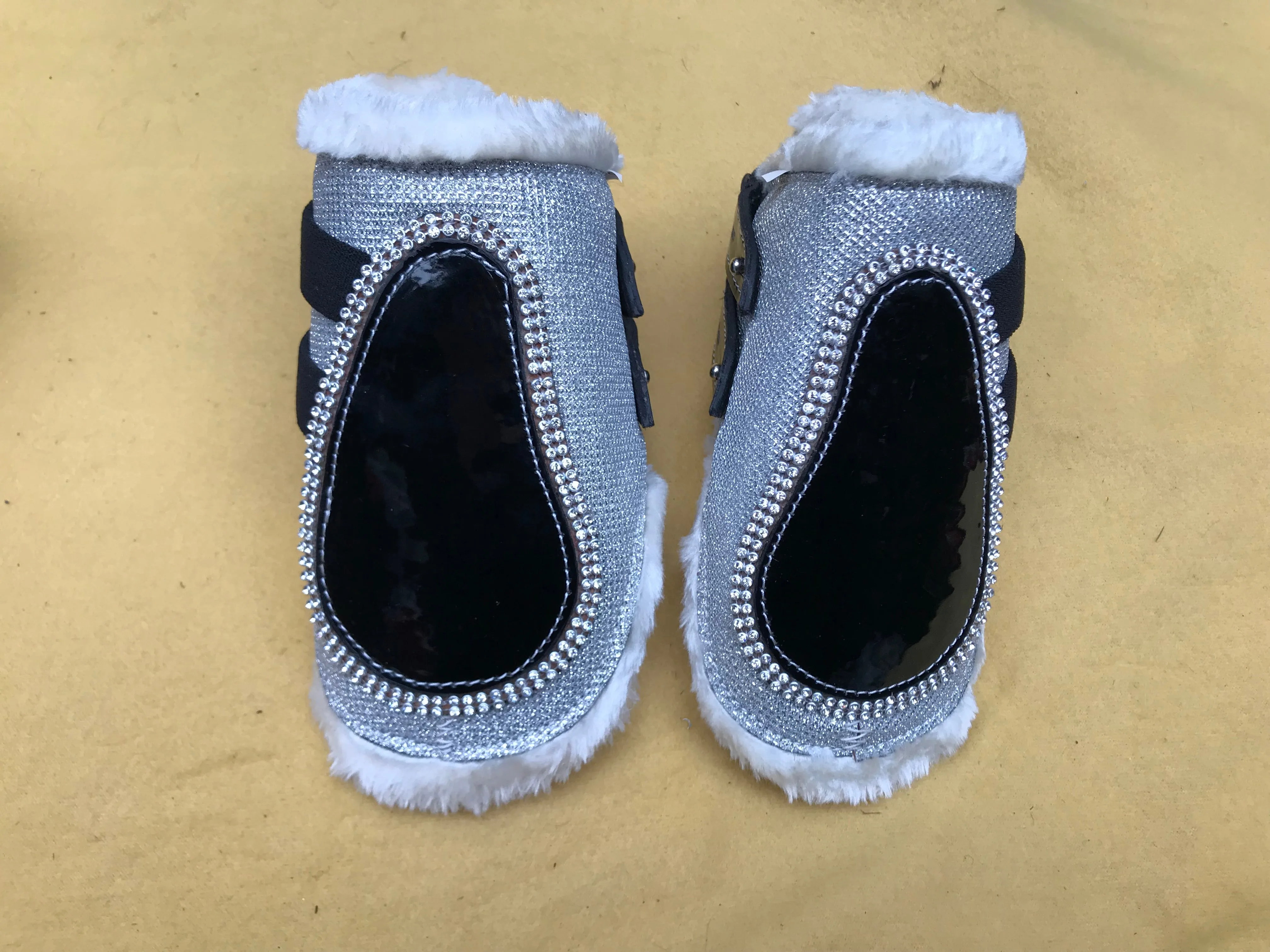 new wow range fetlock boots patient black with silver bling full size FREE POSTAGE