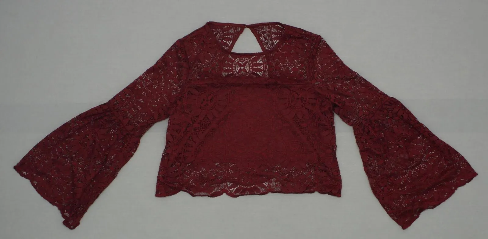 New Xhilaration Juniors Lace Bell-Sleeve Blouse Shirt Top Large