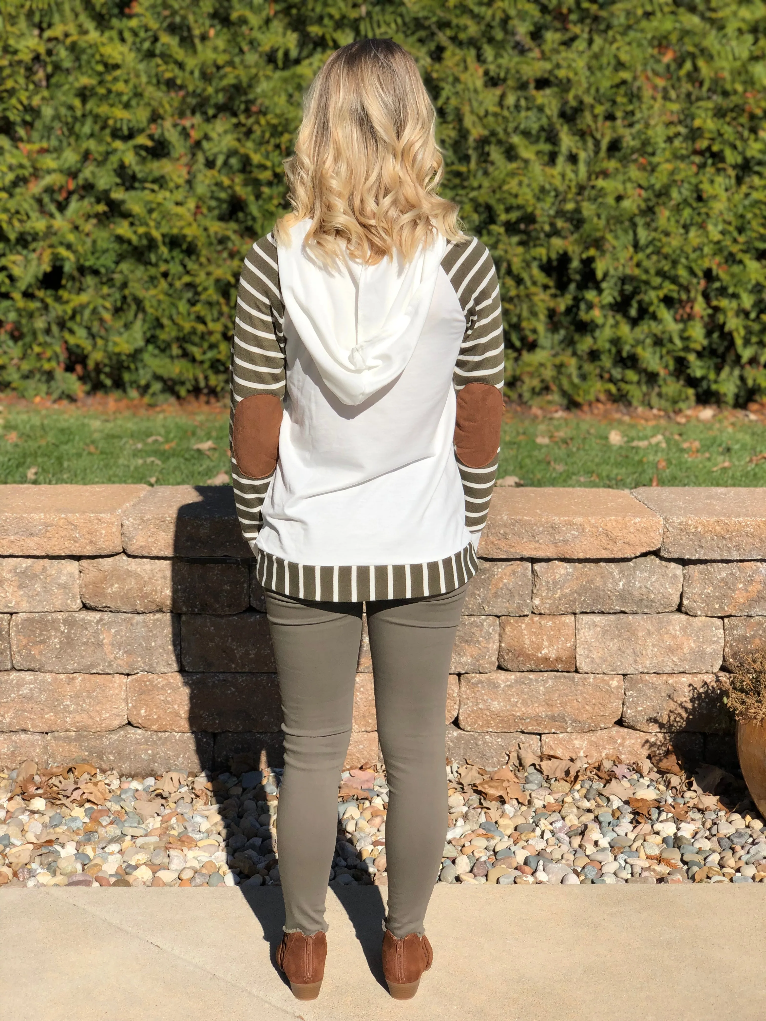 Olive Knee Cut Freyed Crop Jeggings