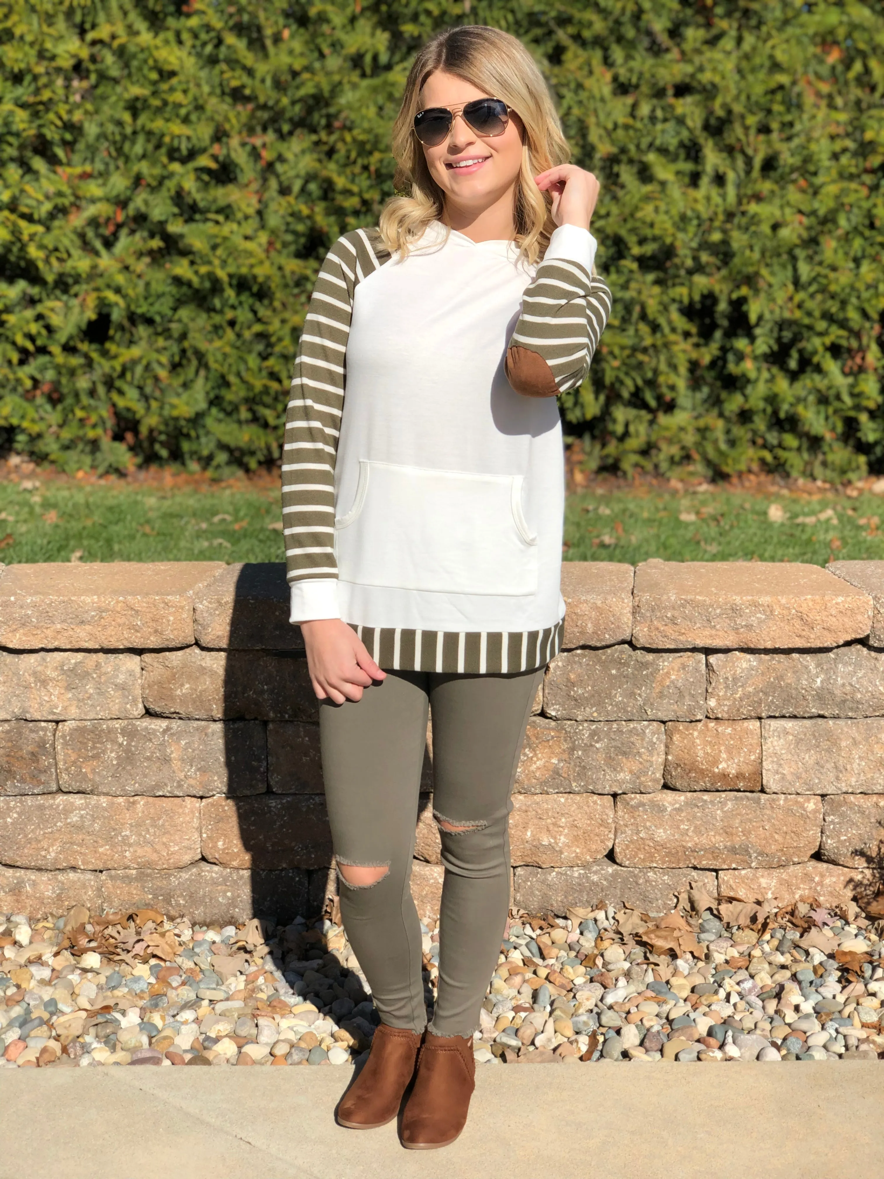 Olive Knee Cut Freyed Crop Jeggings
