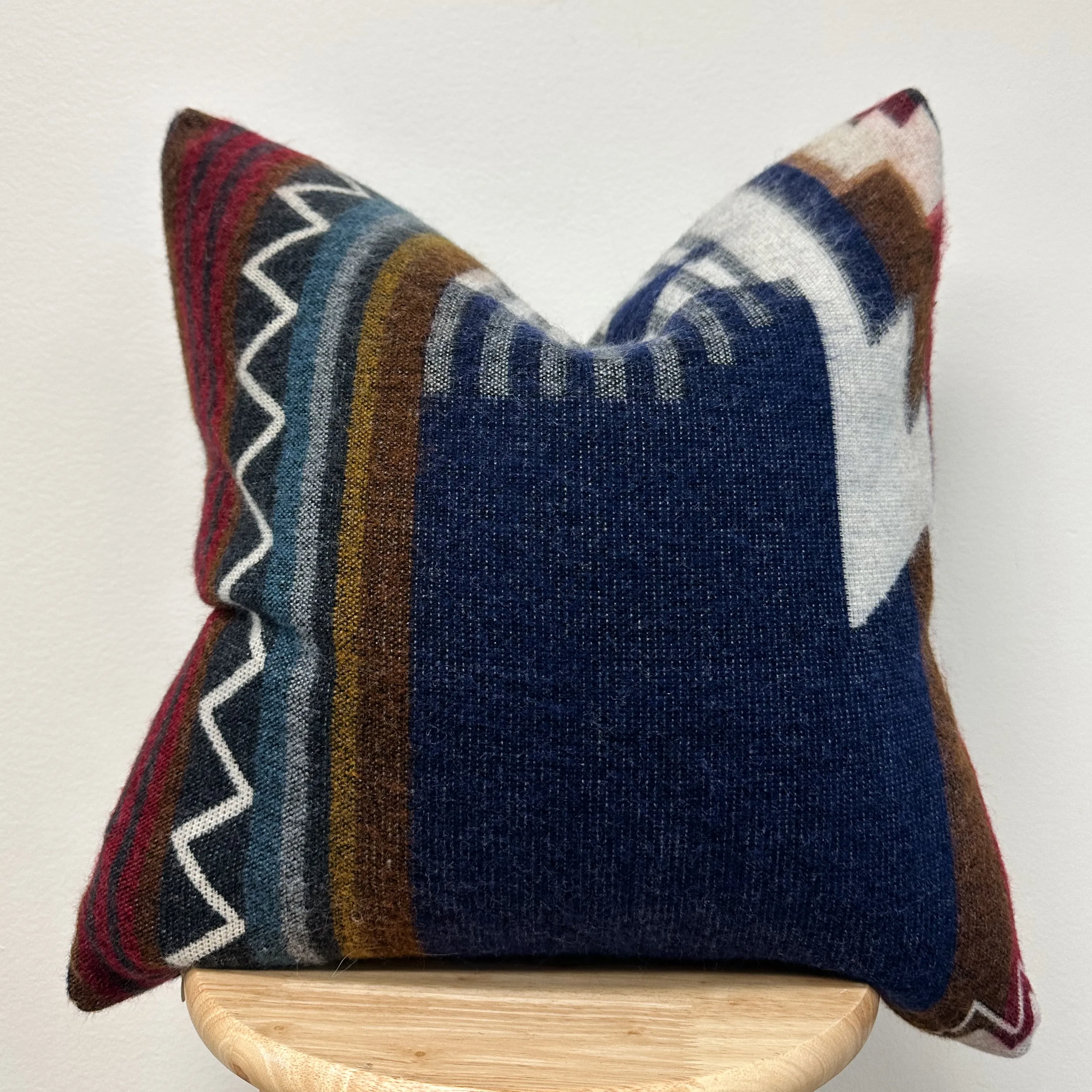 Portoviejo Navy Blue Pillow Cover