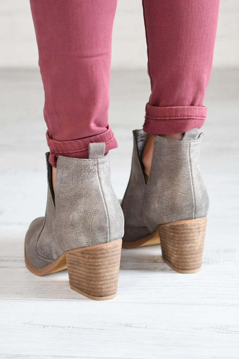 Shea Booties ~ Grey