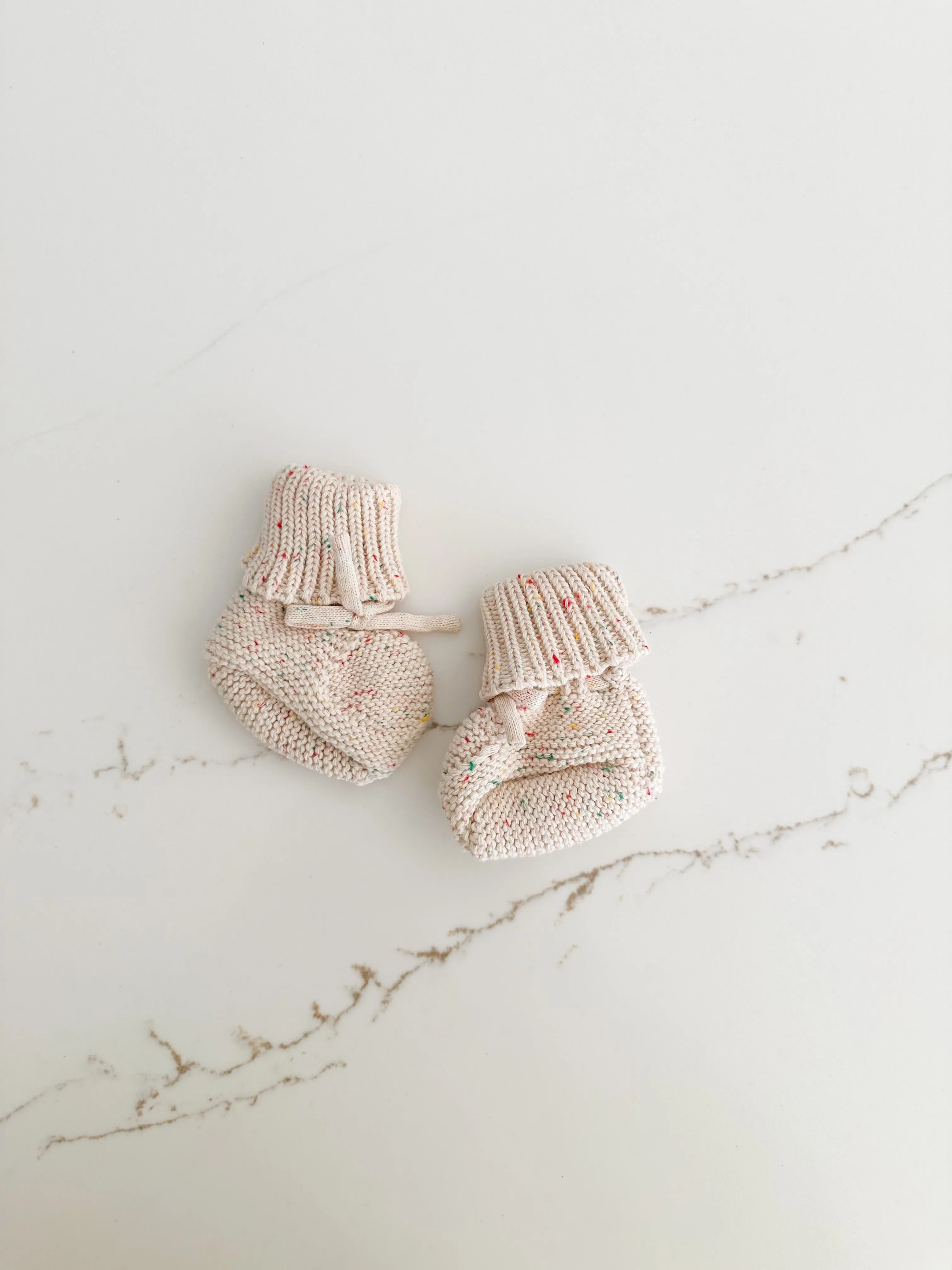 Sprinkled Knit Booties - Oat