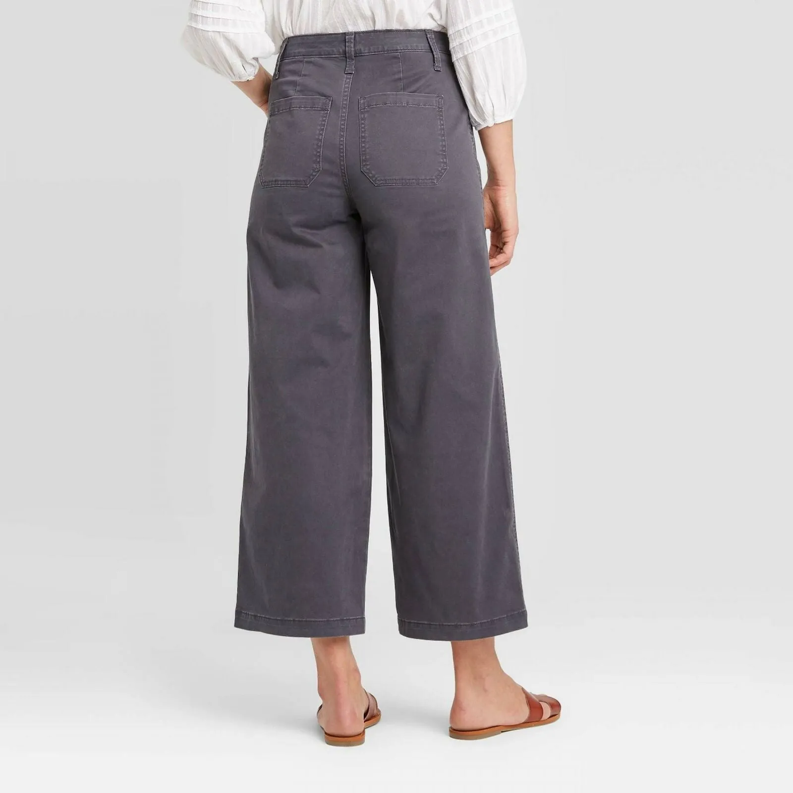 Universal Thread Women's High Rise Wide Leg Cropped Jeans