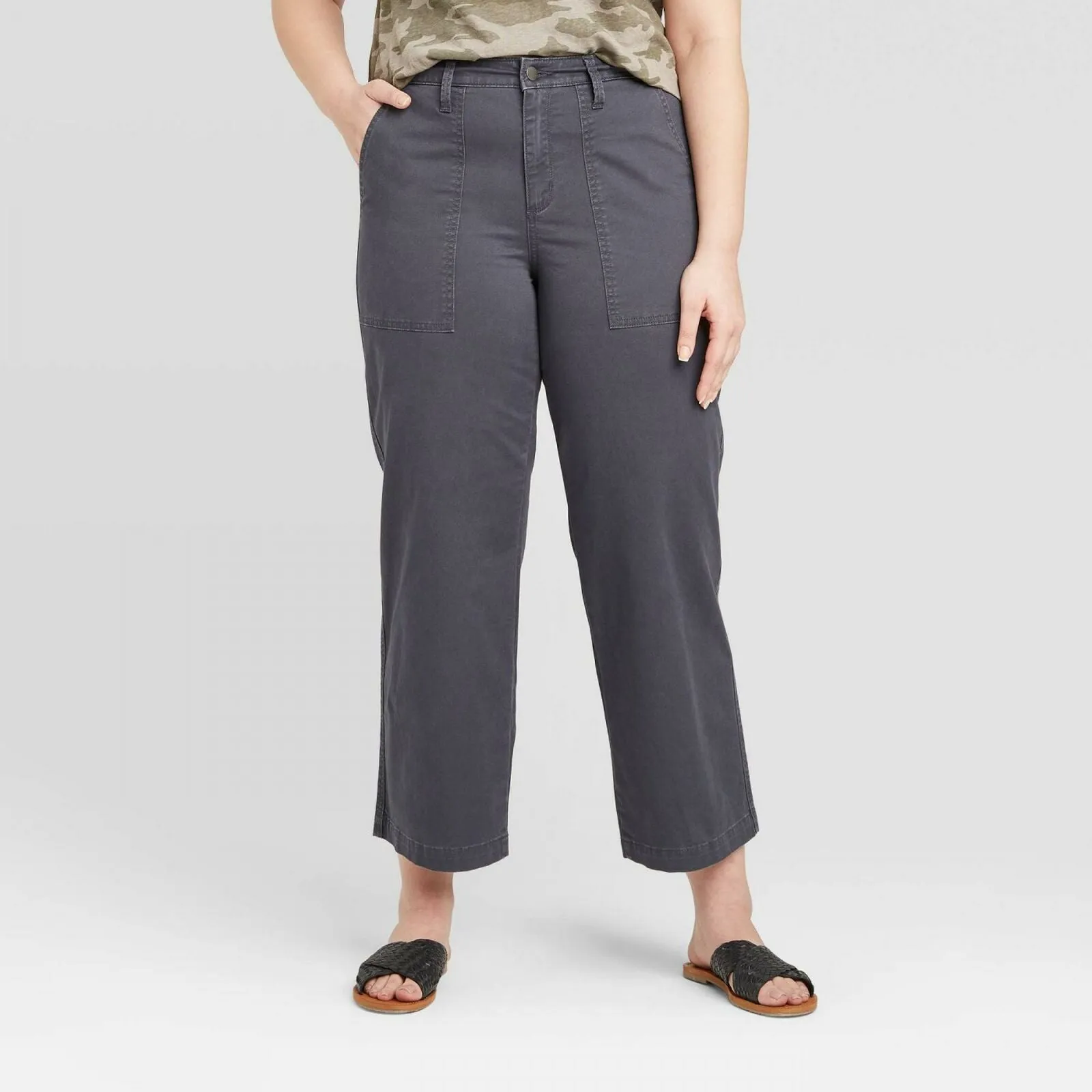 Universal Thread Women's High Rise Wide Leg Cropped Jeans
