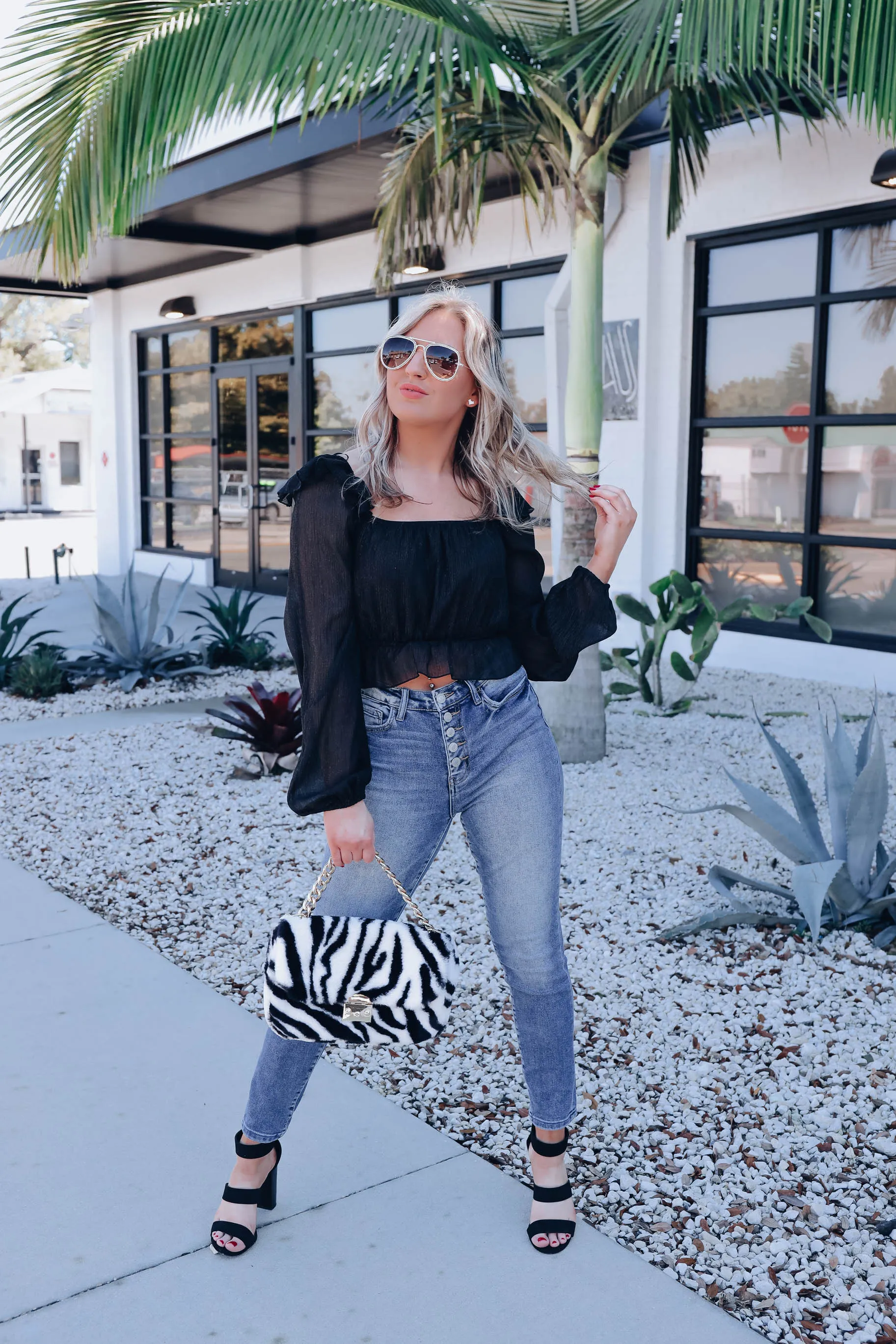 Vera Ruffle Crop Top - Black