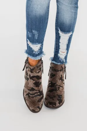 Very G Twinkle 2 Booties- Camo