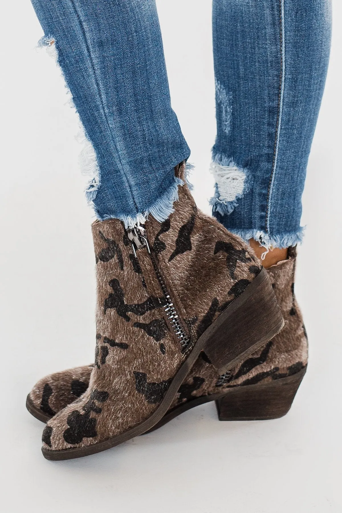 Very G Twinkle 2 Booties- Camo