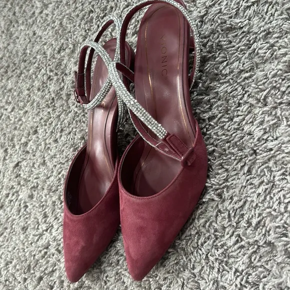 Vionic Primrose Jacynda Kitten Heels 6.5 Mauve Shiraz suede Pumps size 7 bling