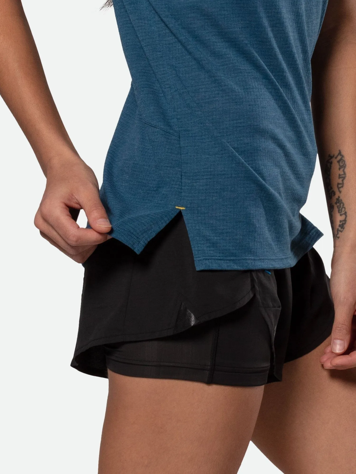 Women's Rise Short Sleeve Shirt
