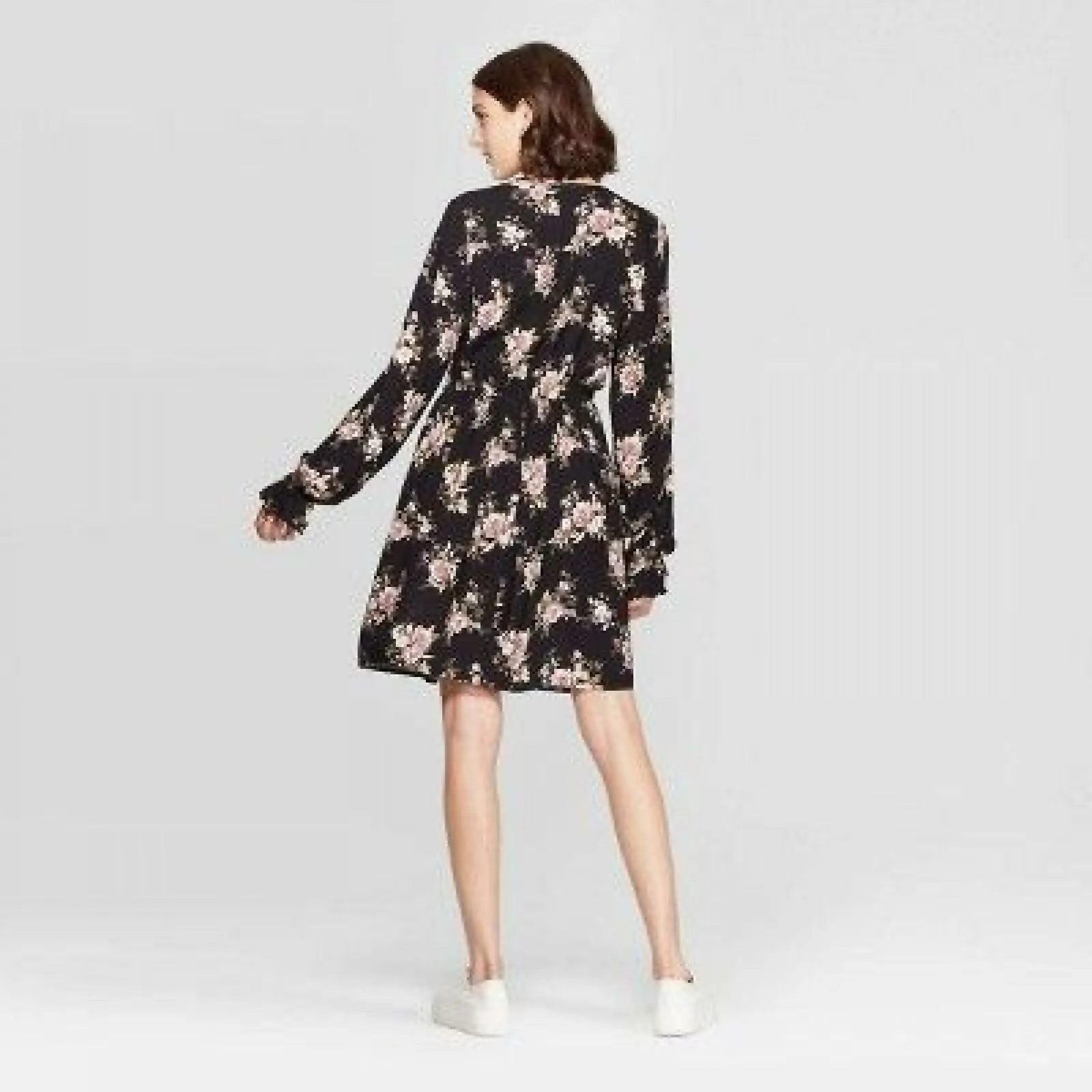 Xhilaration Floral Print Long Sleeve Deep V-Neck Waist Tie Mini Dress